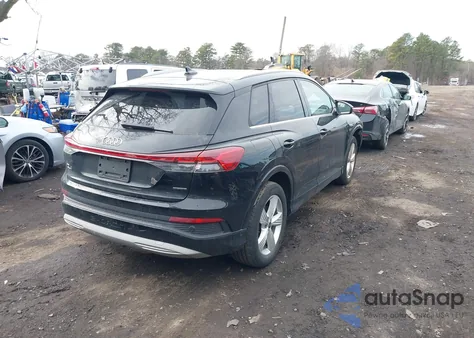2022 Audi Q4 E-Tron Prestige 50 Quattro z USA, uszkodzony, nr VIN WA1J2BFZ1NP054982